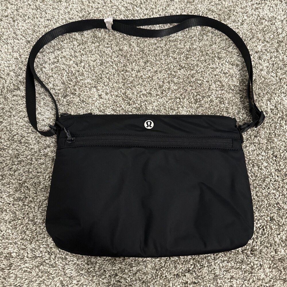 Lululemon New Parent Crossbody Purse Bag Solid Black New Without Tags